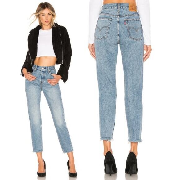 NWT LEVI'S Premium Wedgie Icon Fit Jean In Shut Up Blue Size 25 Frayed Hem - Picture 1 of 10